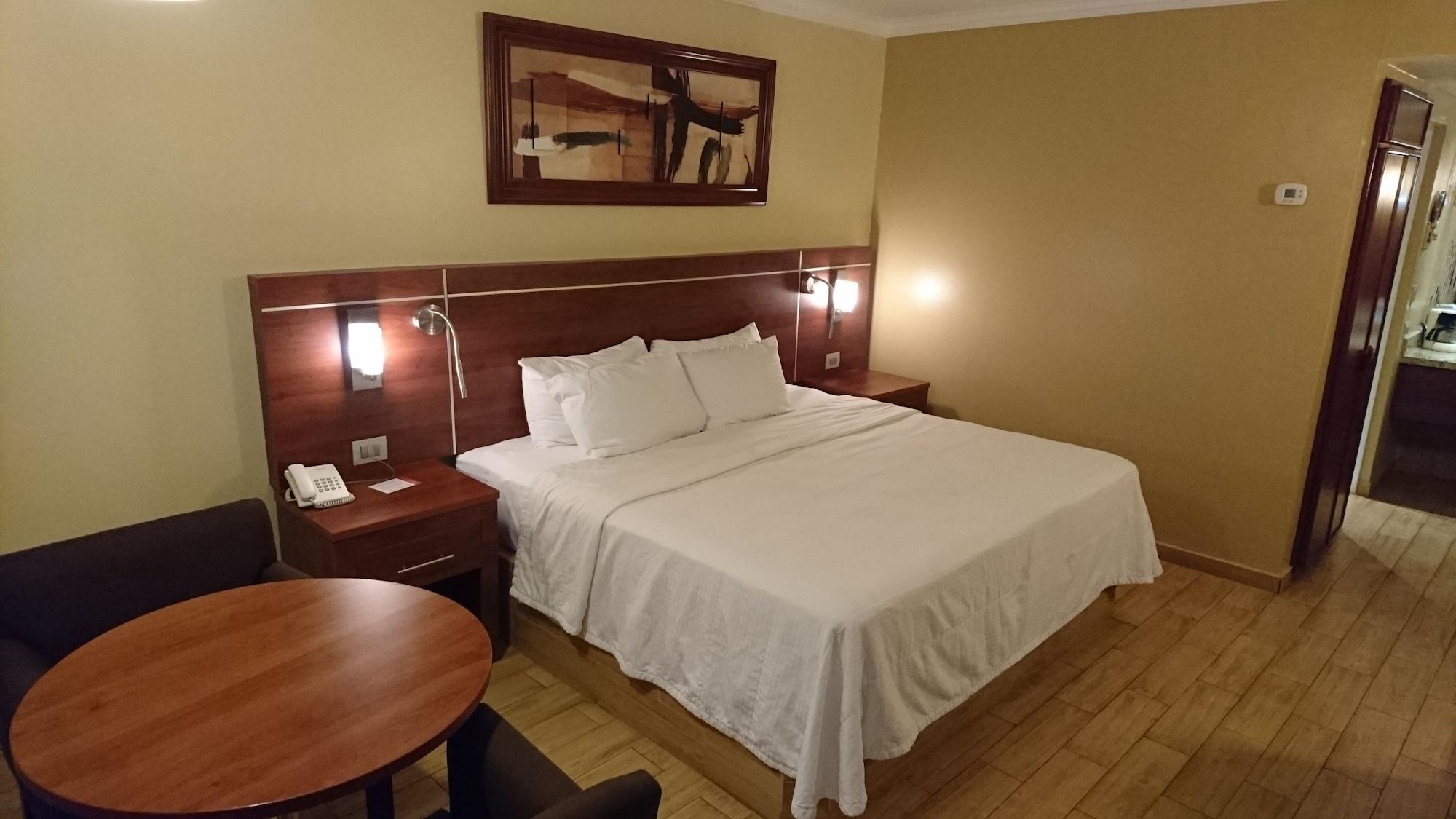 Hotel San Sebastian Ермосільо Екстер'єр фото