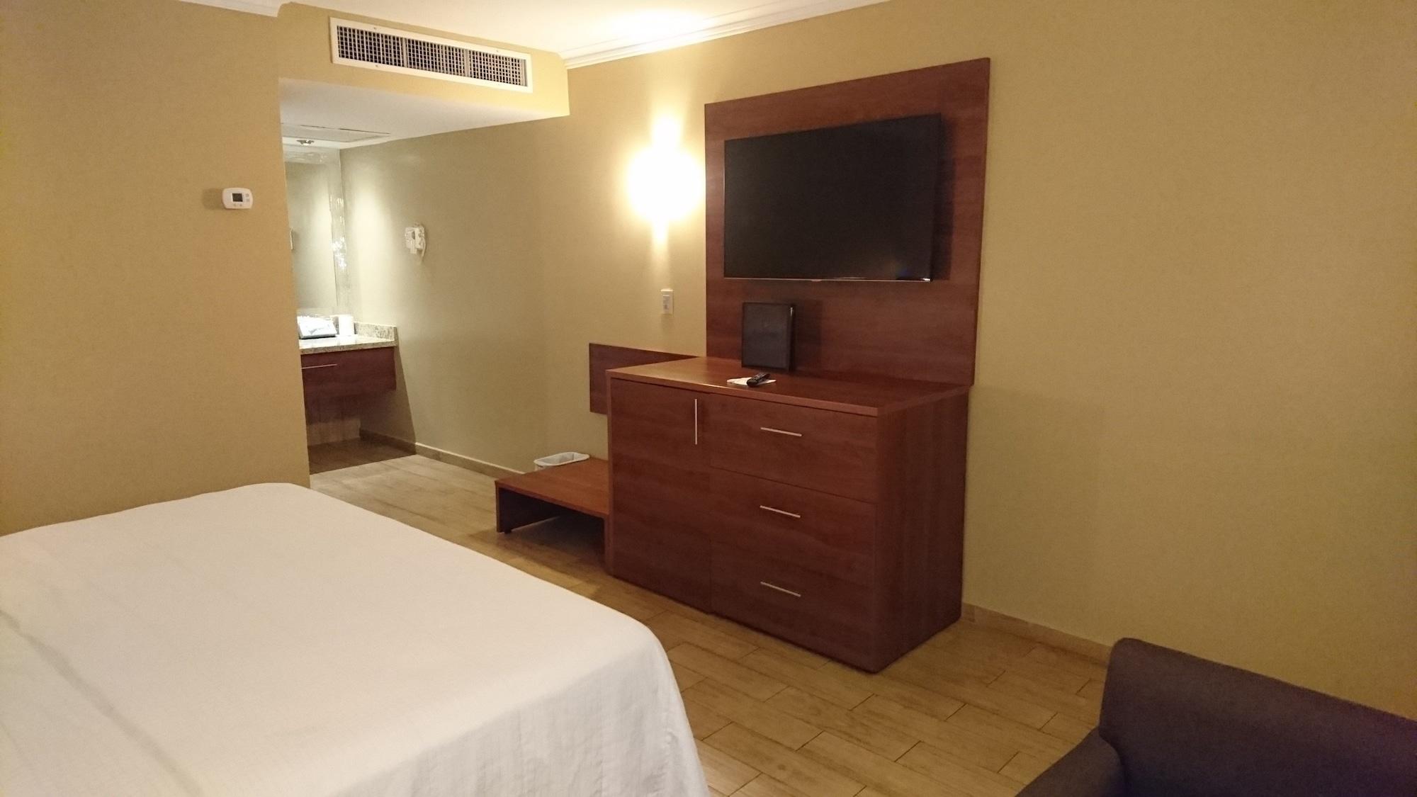 Hotel San Sebastian Ермосільо Екстер'єр фото