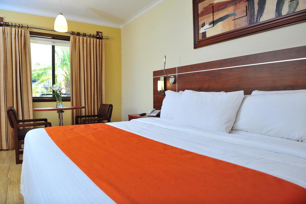 Hotel San Sebastian Ермосільо Екстер'єр фото
