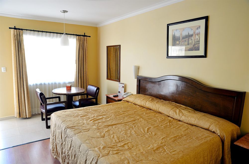 Hotel San Sebastian Ермосільо Екстер'єр фото