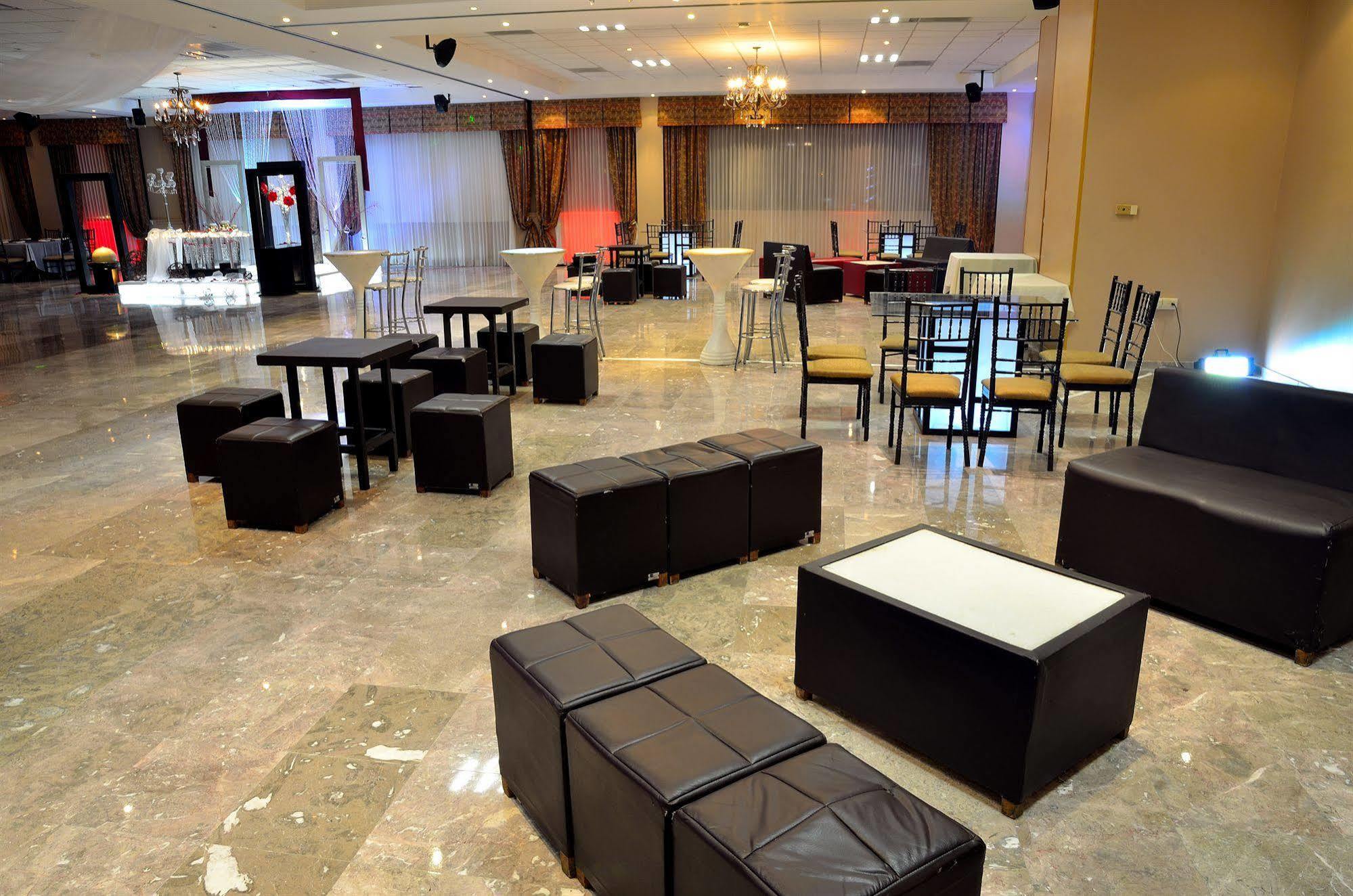 Hotel San Sebastian Ермосільо Екстер'єр фото
